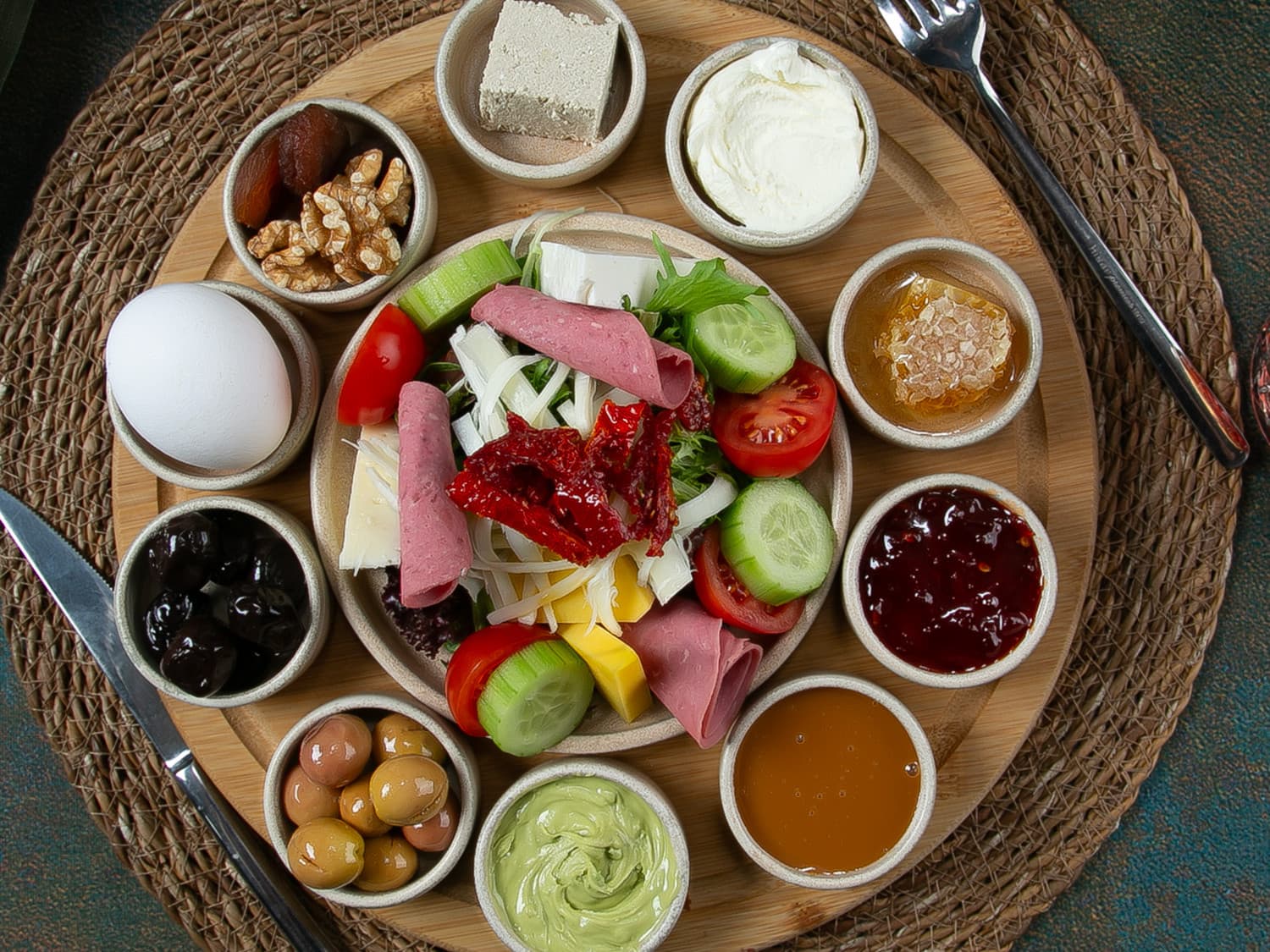 Klasik Kahvaltı Tabağı