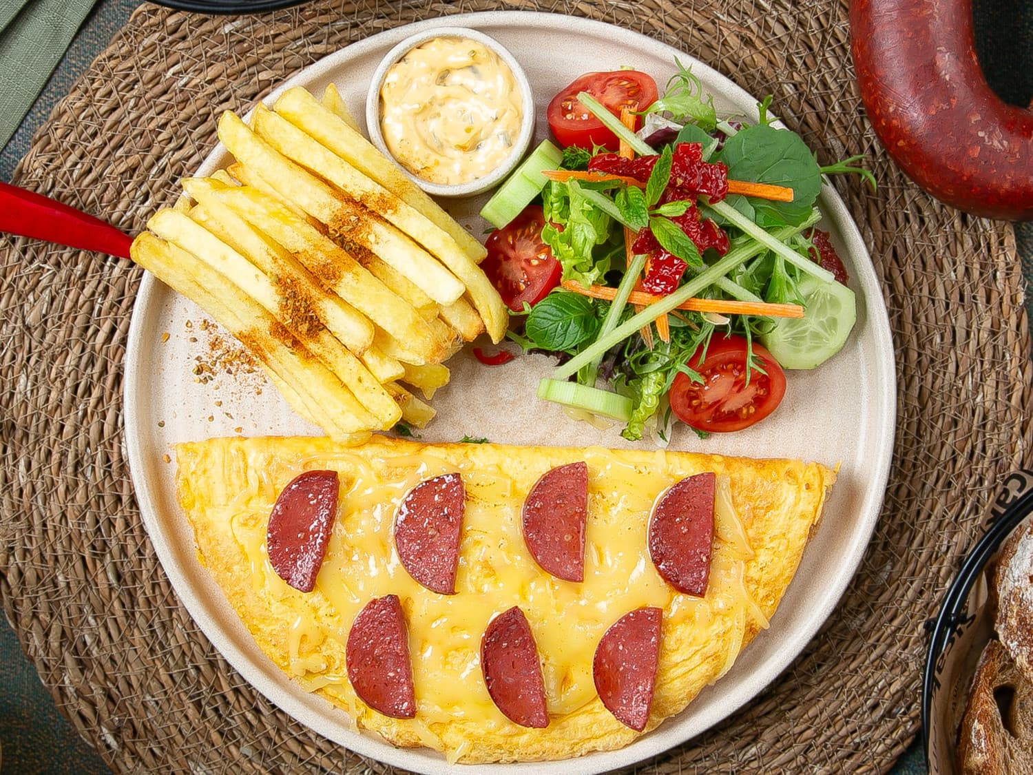 Sucuklu Omlet