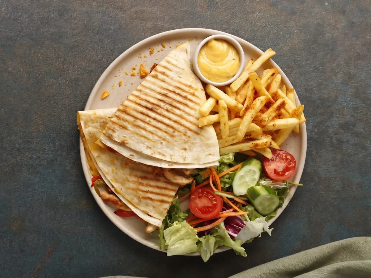 Tavuklu Quesadilla