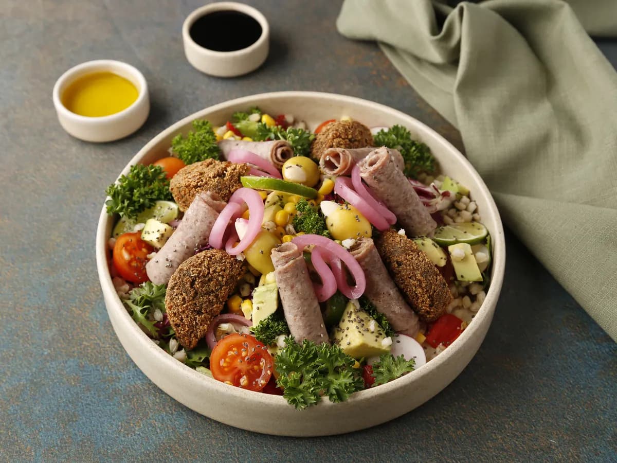 Yaprak Köfteli Bowl